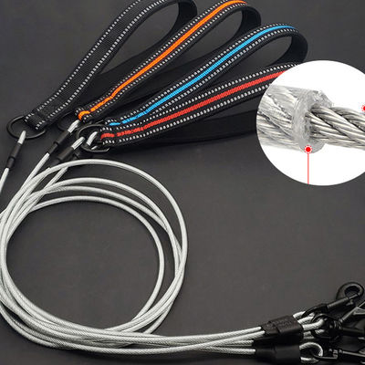 Comfortabele zachte 4FT Pet Leash Metalen Anti Chew Leash Sterk Anti Bijt